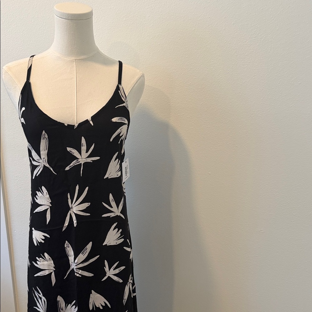 O’Neill Bennet Black White Floral Strappy Midi Dress XS NWT